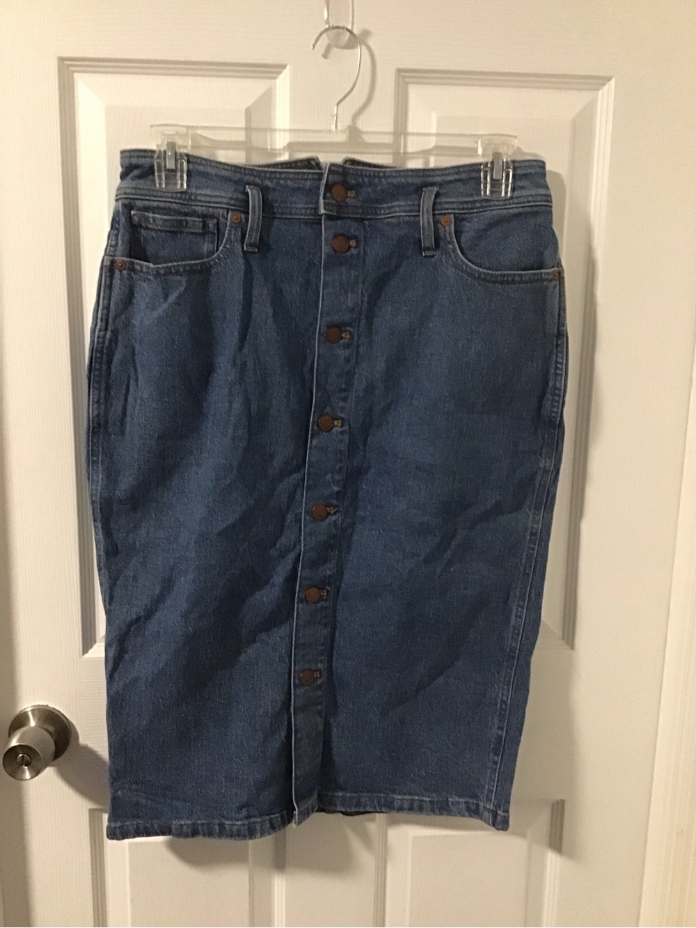 Madewell Medium Blue Denim Jeans with Contrast Stitching